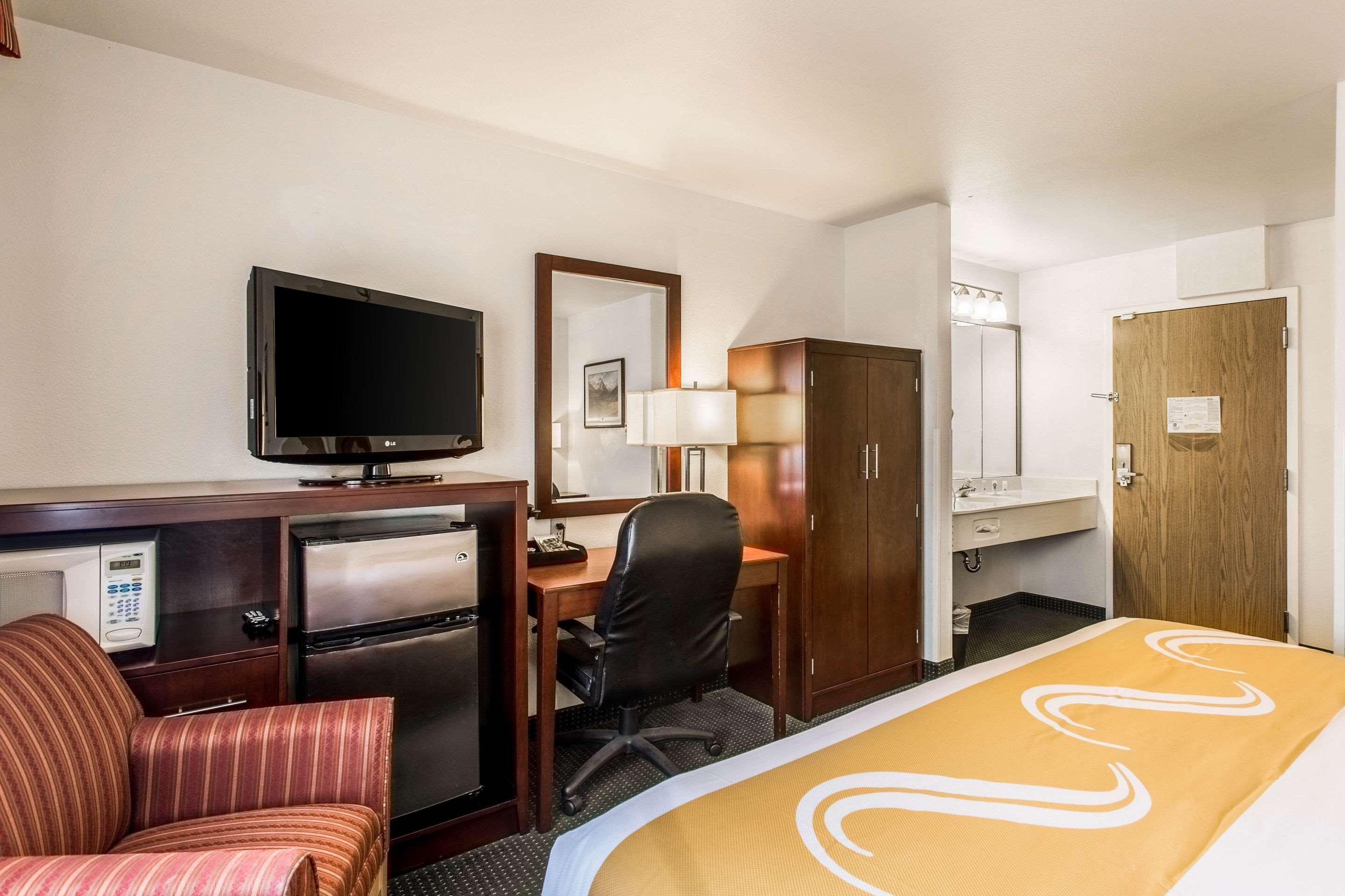 Quality Inn Belgrade Zewnętrze zdjęcie