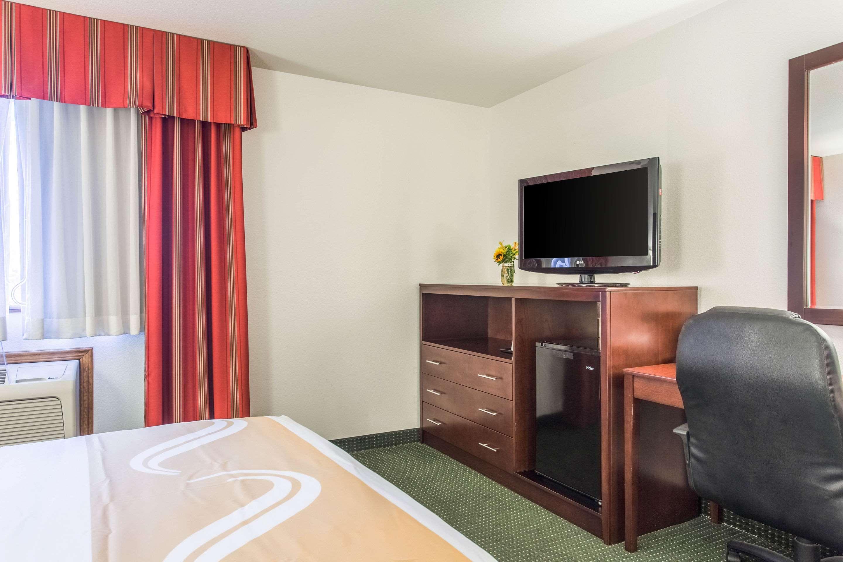 Quality Inn Belgrade Zewnętrze zdjęcie