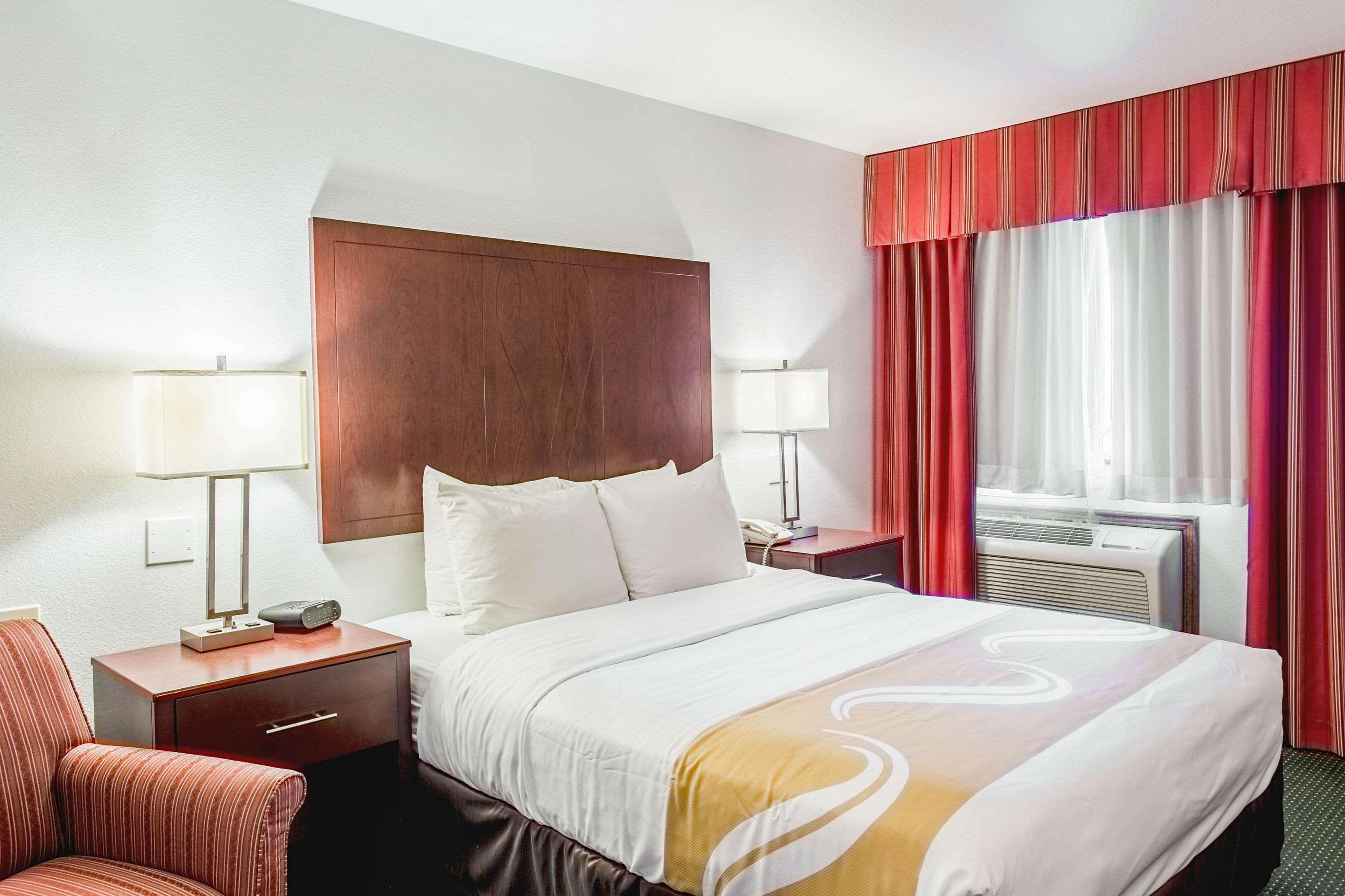 Quality Inn Belgrade Zewnętrze zdjęcie