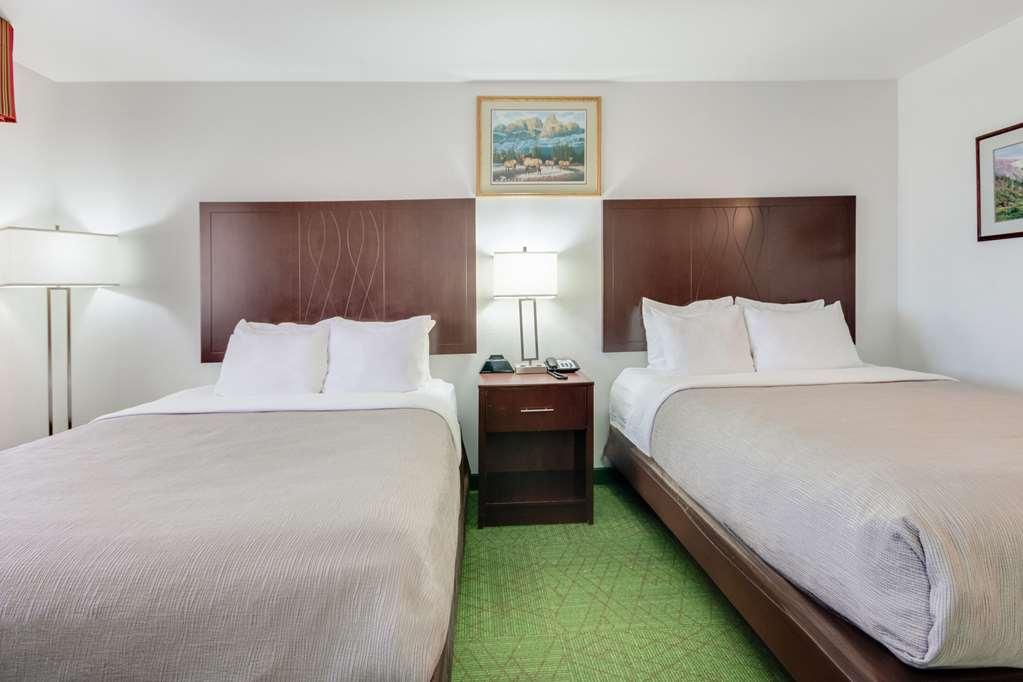 Quality Inn Belgrade Pokój zdjęcie