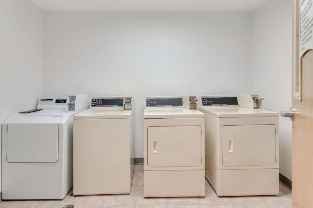 Quality Inn Belgrade Zewnętrze zdjęcie