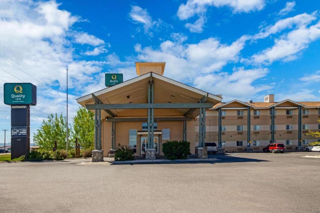 Quality Inn Belgrade Zewnętrze zdjęcie