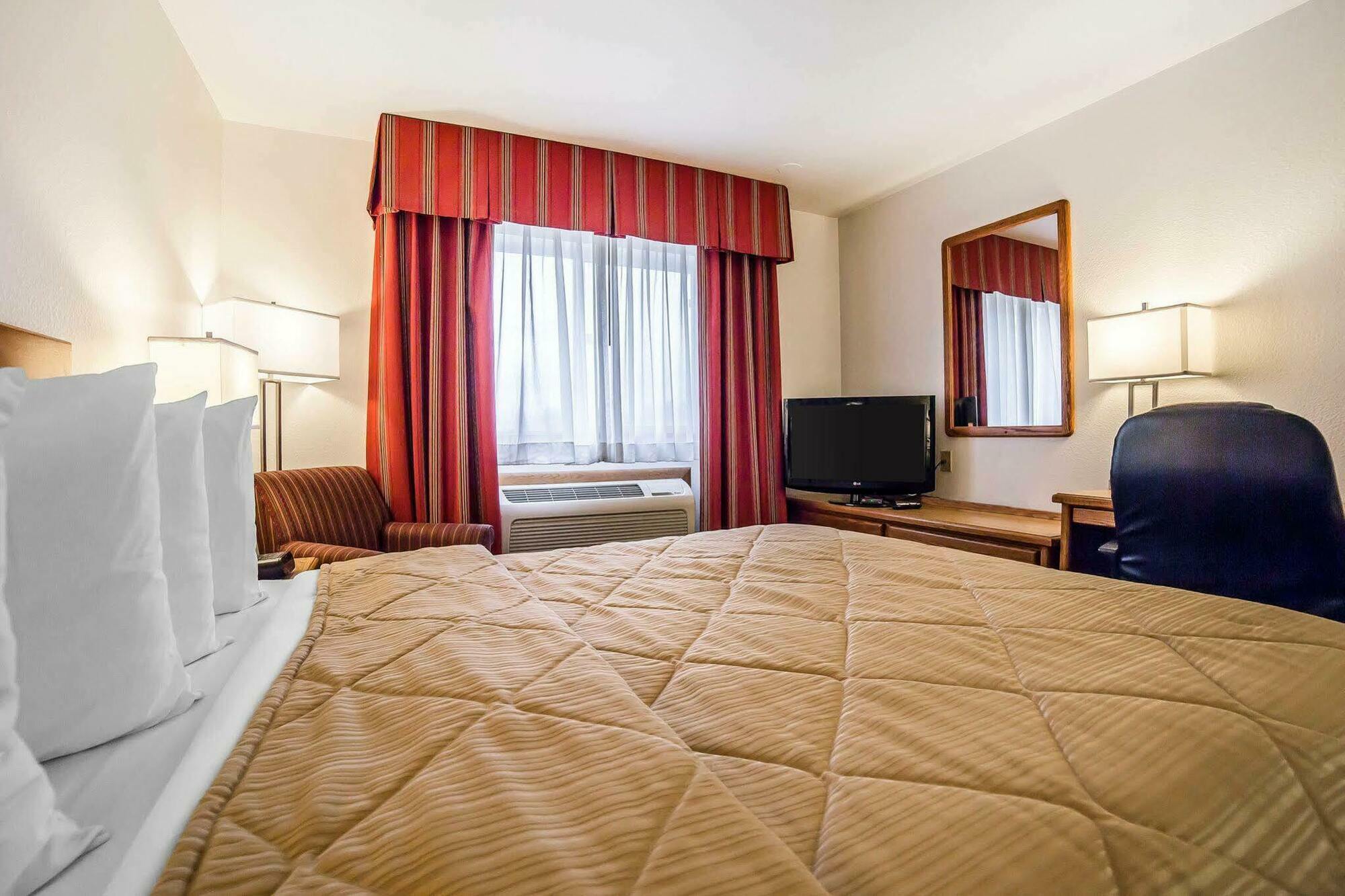 Quality Inn Belgrade Zewnętrze zdjęcie